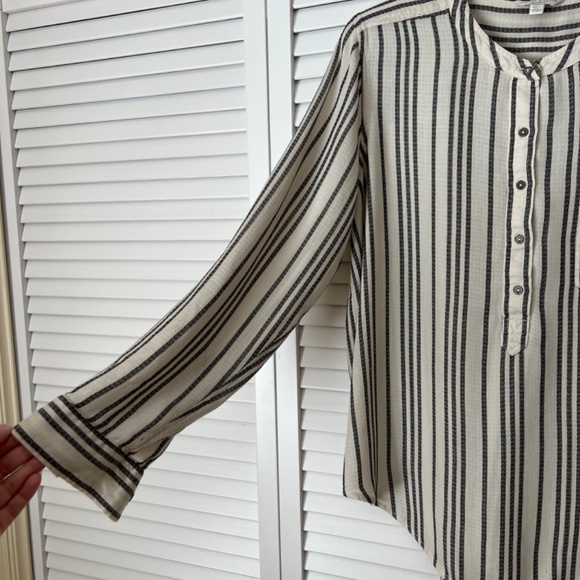 Lucky Brand women’s boho blouse tunic mandarin collar cream stripe size L - Picture 3 of 14